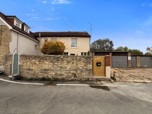 Photo 12- click for photo gallery